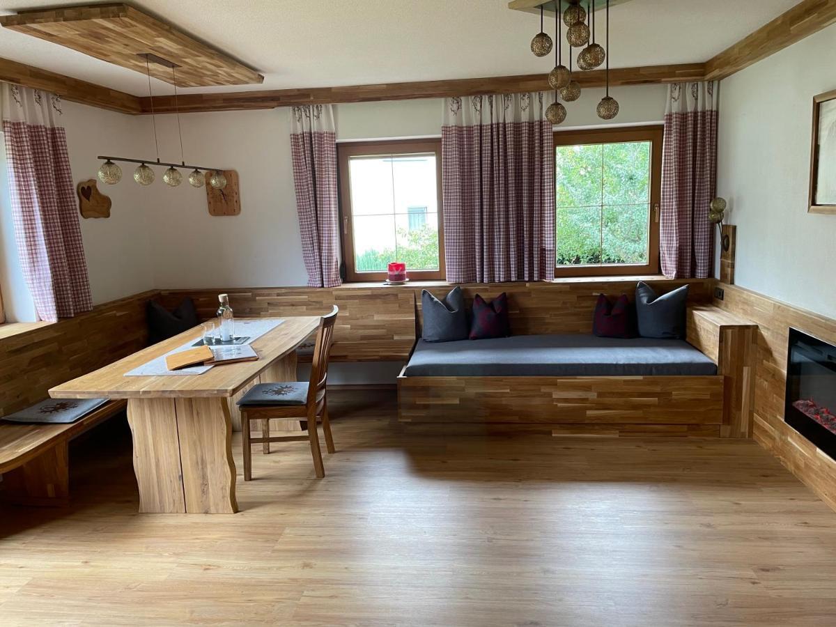 Ferienwohnungen Hochzillertal カルテンバッハ エクステリア 写真