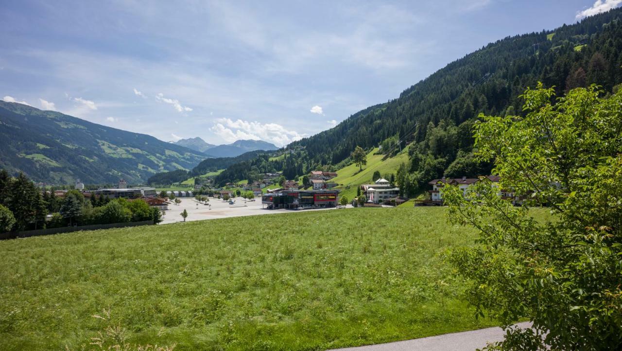 Ferienwohnungen Hochzillertal カルテンバッハ エクステリア 写真