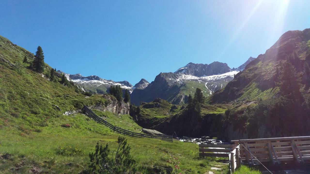 Ferienwohnungen Hochzillertal カルテンバッハ エクステリア 写真