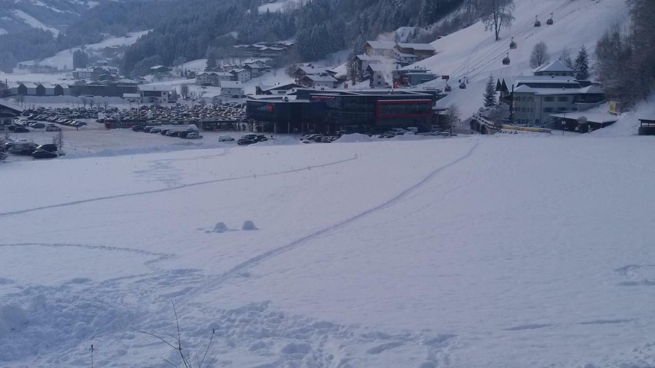 Ferienwohnungen Hochzillertal カルテンバッハ エクステリア 写真