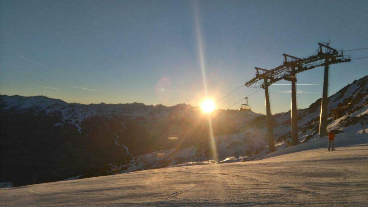 Ferienwohnungen Hochzillertal カルテンバッハ エクステリア 写真