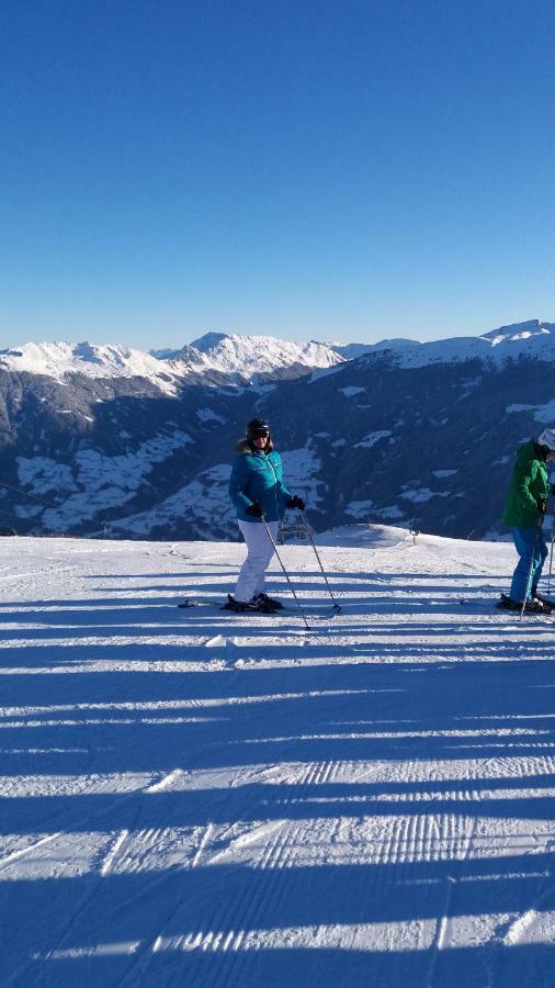 Ferienwohnungen Hochzillertal カルテンバッハ エクステリア 写真